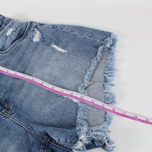 Kut from the Kloth Light Wash High Rise Shorts - 16W - Picture 9 of 9